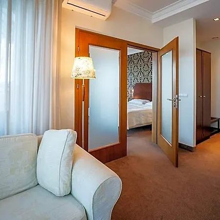 Hotel Kuracyjny Spa&wellness 3*
