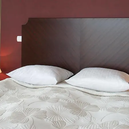 Otel Kuracyjny & Wellness 3*