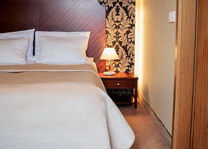 쿠라시니 스파 앤드 웰네스 호텔