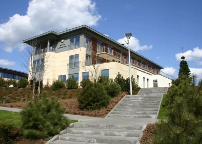 쿠라시니 스파 앤드 웰네스 호텔